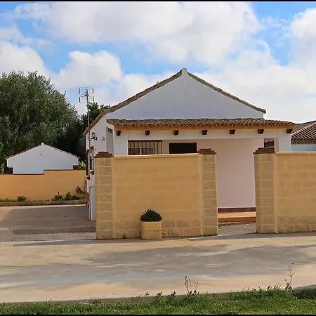 Сasa de vacaciones En Complejo Ii Conil De La Frontera
